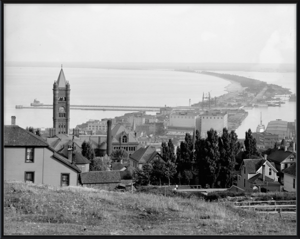 1905 View of Duluth and Minnesota Point