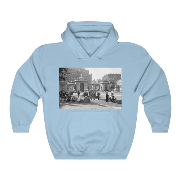 1939 Gateway Park in Minneapolis, Minnesota Unisex Heavy Blend™ Hooded Sweatshirt