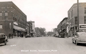 Street scene, Glenwood, Minnesota, 1940s Postcard Reproduction