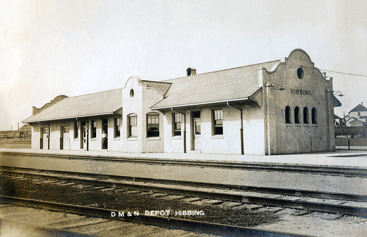 Duluth Missabe & Northern Depot in Hibbing, Minnesota, 1912 Postcard Reproduction