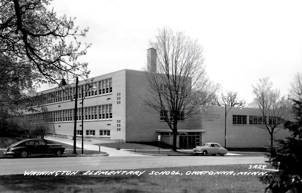 Washington Elementary School, Owatonna, Minnesota, 1950s Postcard Reproduction