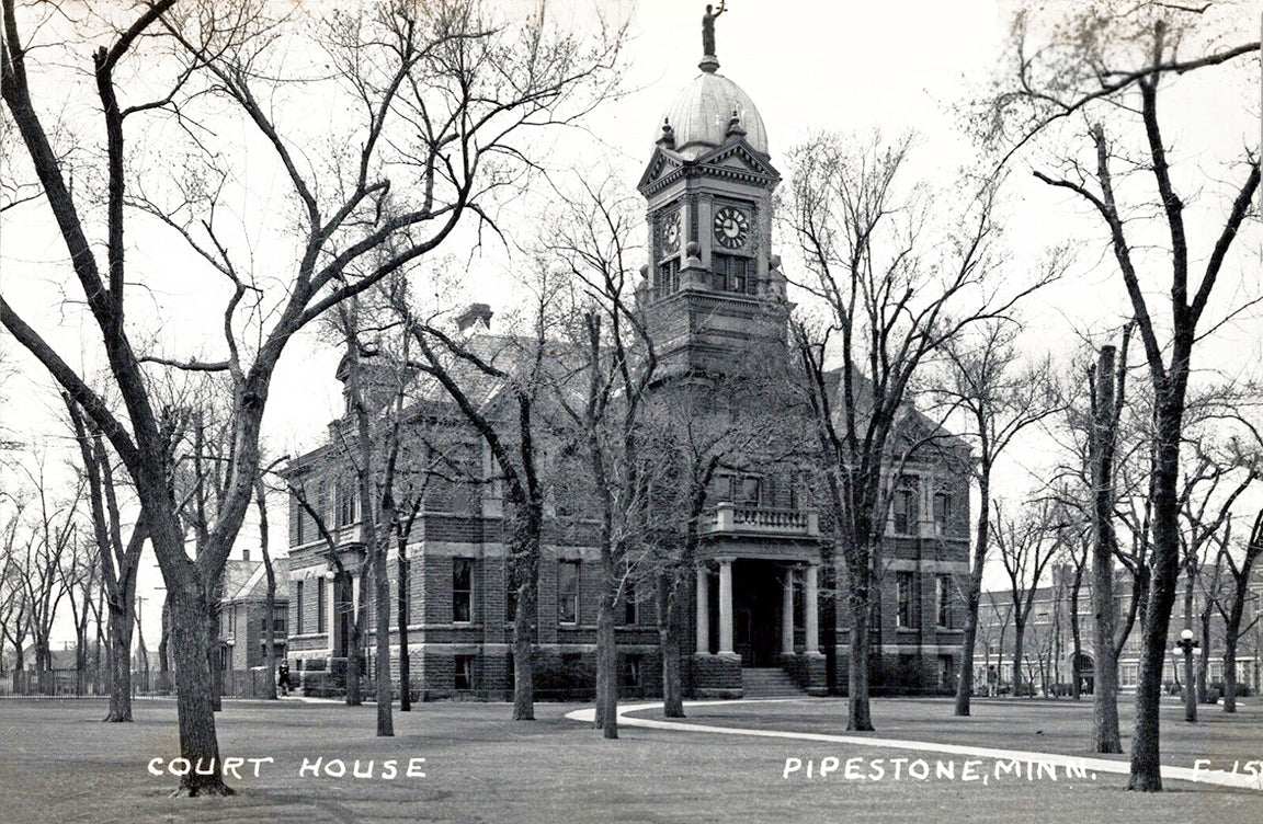 Pipestone County Court House, Pipestone, Minnesota, 1940s Postcard Reproduction