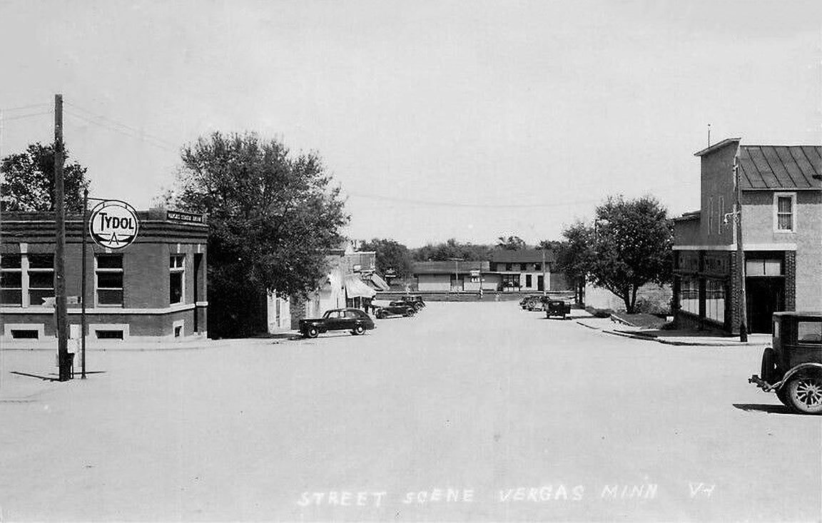 Street scene, Vergas, Minnesota, 1940s Postcard Reproduction