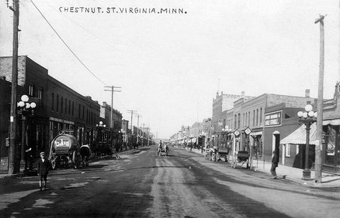 Chestnut Street, Virginia Minnesota, 1910 Print